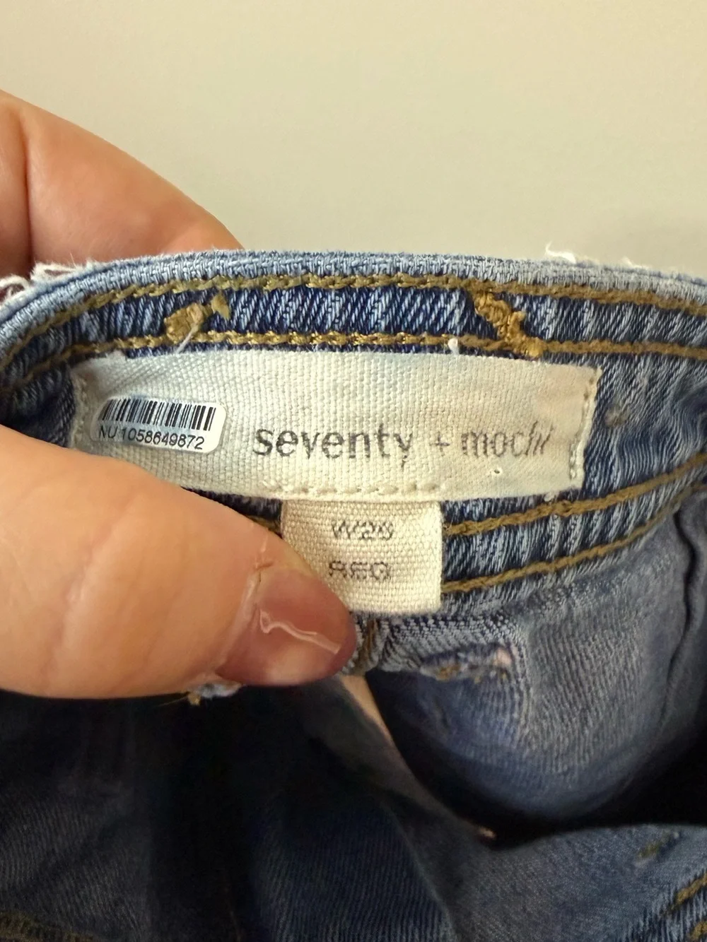 ANTHRO SEVENTY + MOCHI Mabel Retro Embroidered Patch Pocket Summer Denim Shorts - Picture 8 of 9